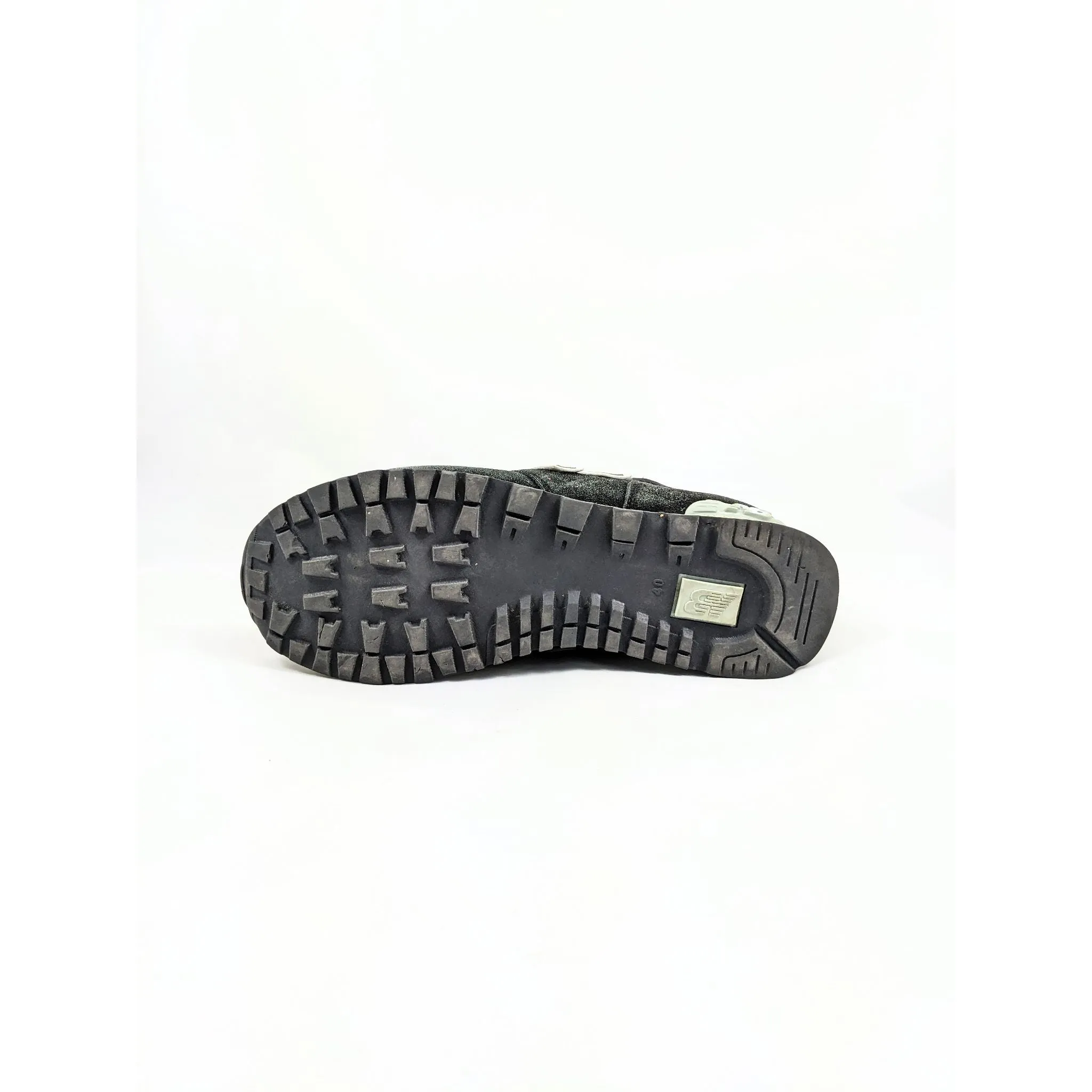 Black New-Balance Sneakers