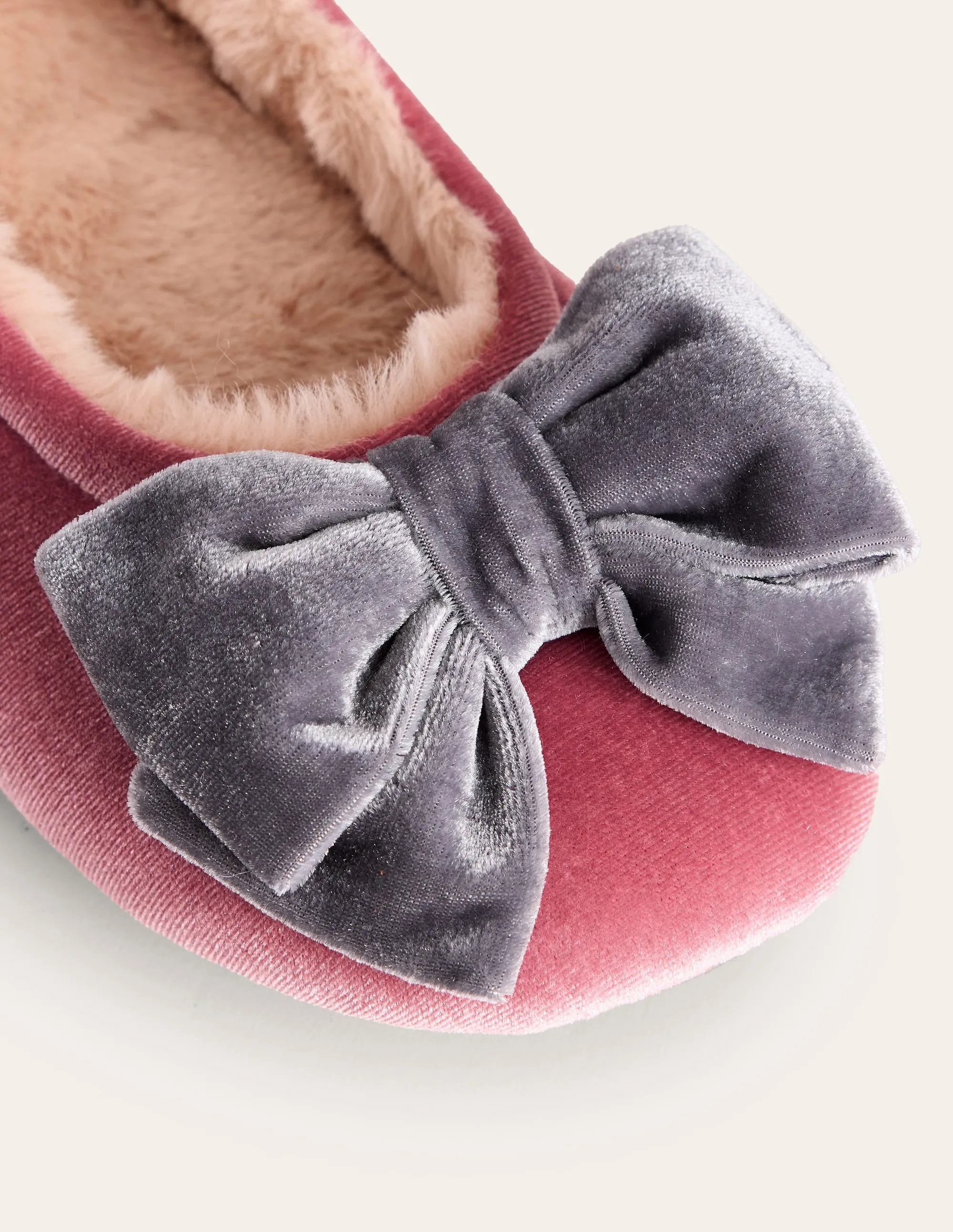 Bow Slippers-Pink