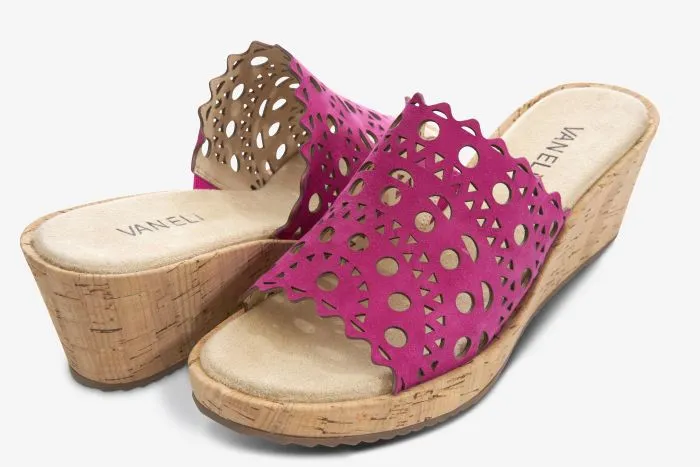 Cammie Wedge