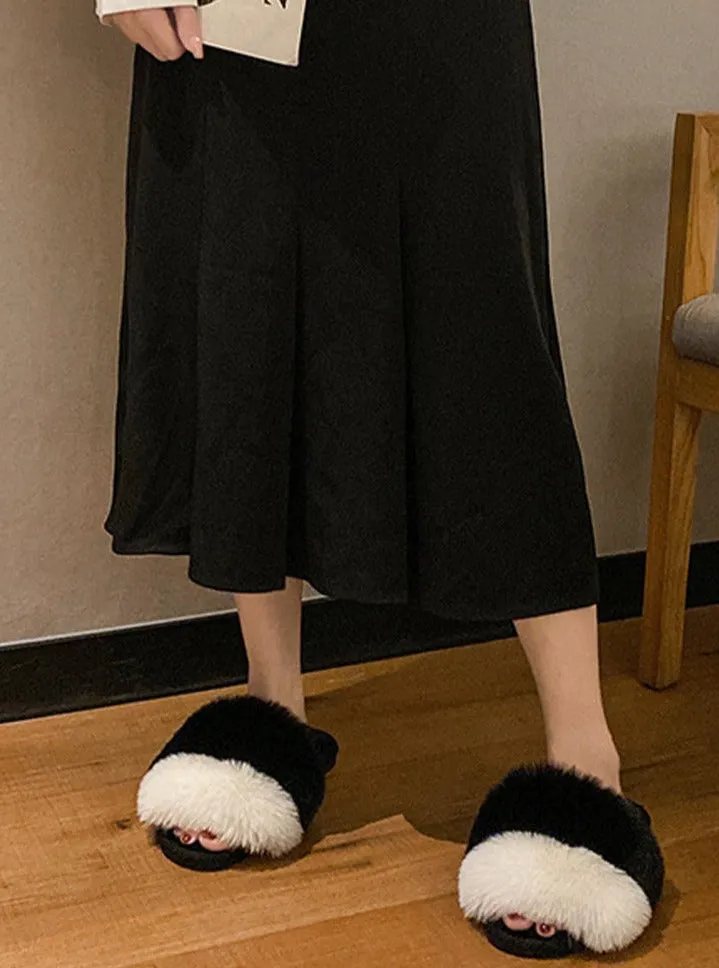 Colorblock Plush Slippers - Black