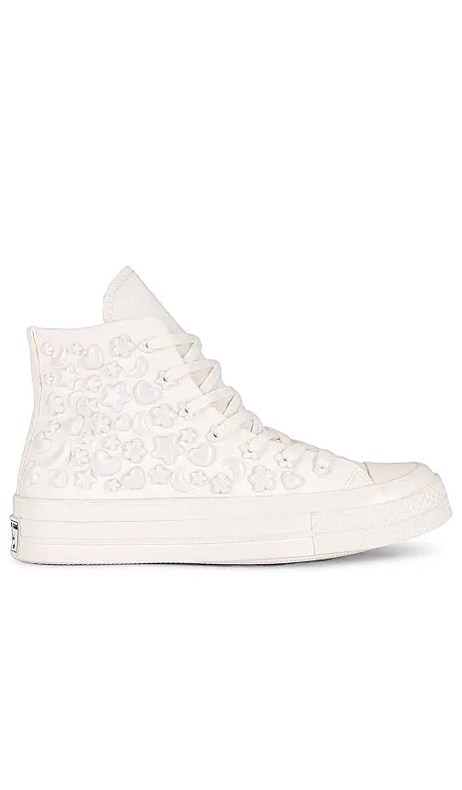 Converse Chuck 70 Stars Sneaker in Ivory