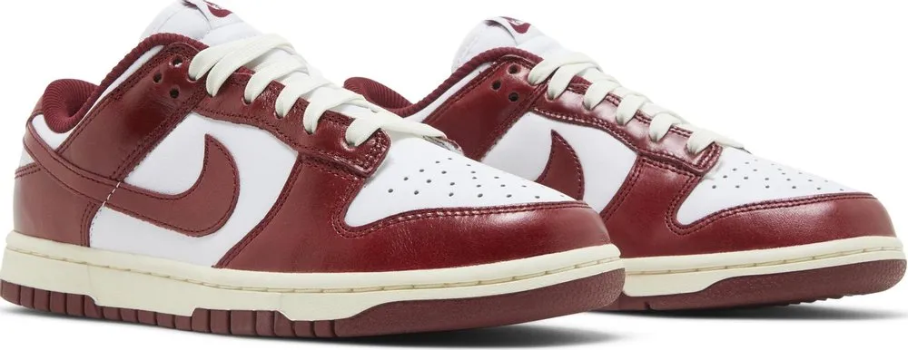 Dunk Low Premium 'Vintage Red' (W)