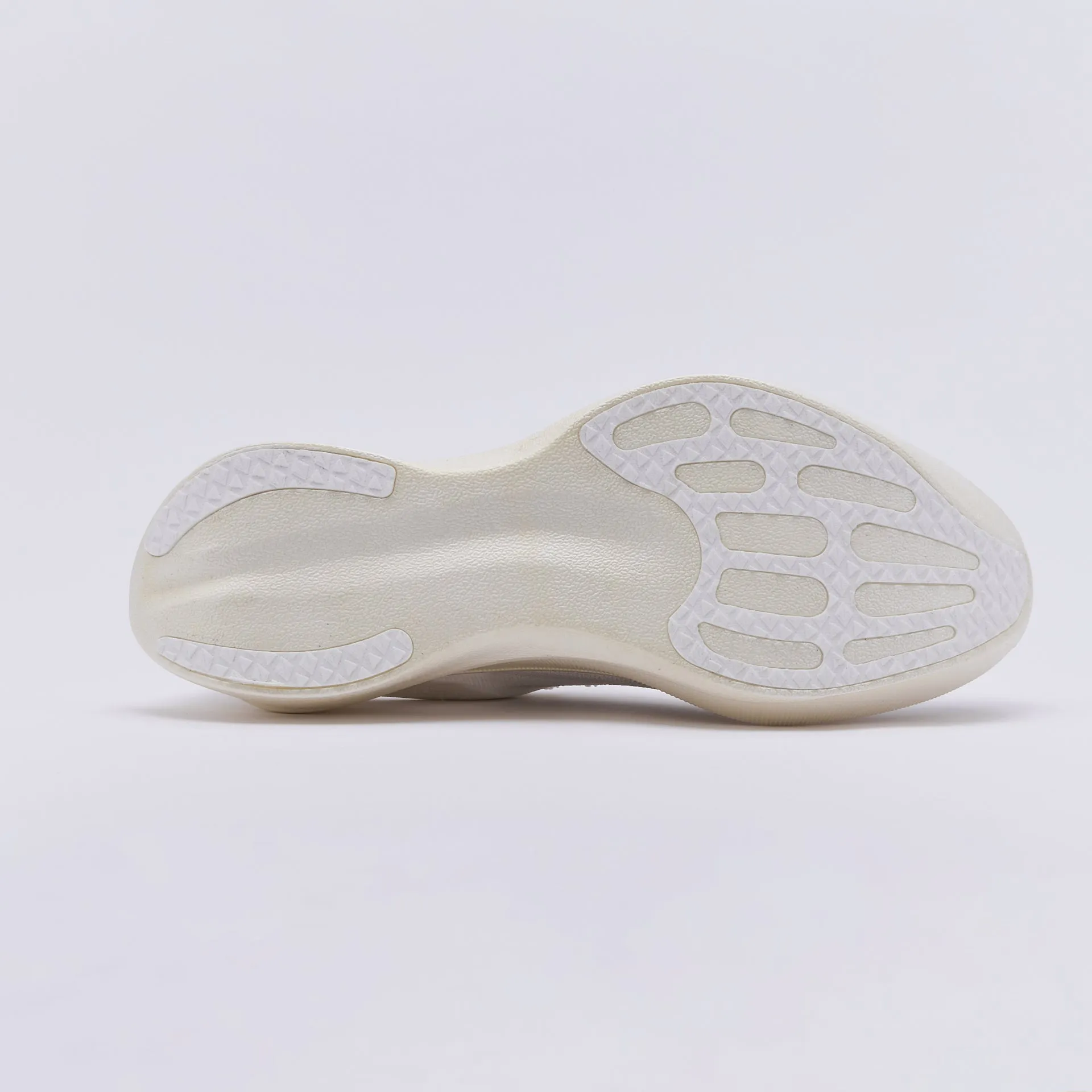 Dynafish 001 Carbon Road Running Shoes (White)