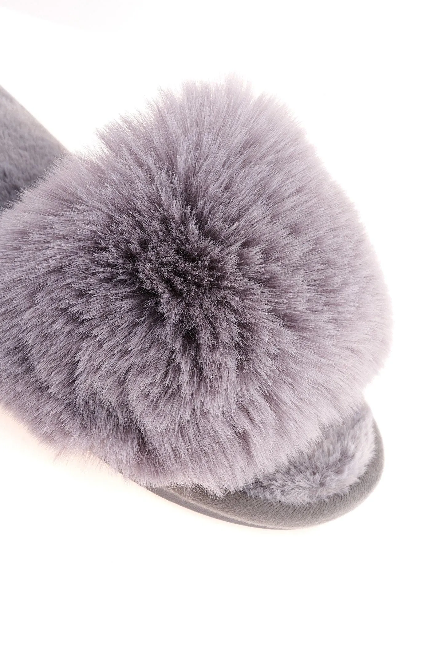 Sasha Fluffy Band Slipper in Grey