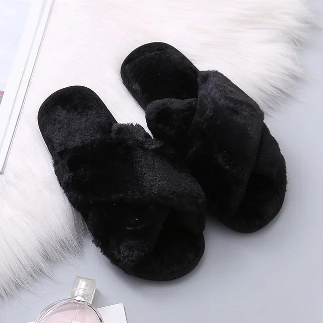 Warm Fluffy Slippers for Women – Cozy Faux Fur Cross Indoor Floor Slides, Soft Furry Flip Flops for Ladies