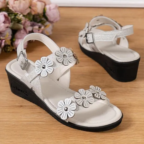Women's Retro Buckle Flower Wedge Sandals 18075252S