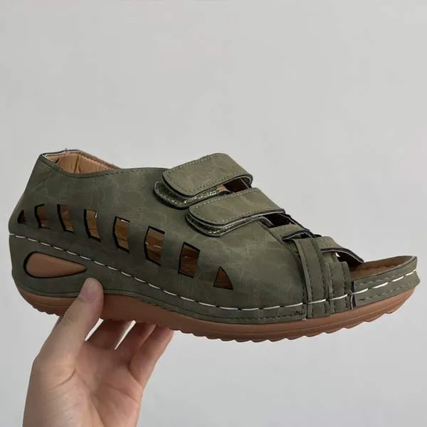 Women's Retro Round Toe Wedge Hollow Sandals 78653255C